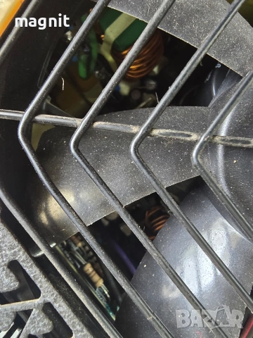 Захранващ блок Fortron Aurum Pro 850W AU-850PRO, снимка 4 - Геймърски - 53452147