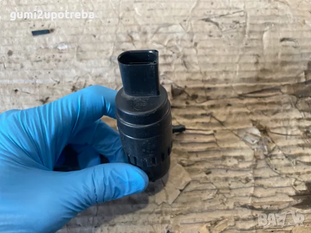 Моторче Помпичка Течност за Чистачки VW ID.3 E11 pro, снимка 4 - Части - 48696384