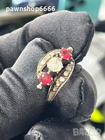 💎 Великолепен античен златен пръстен „Трилогия“ с диаманти и рубини (19-ти век) 💎, снимка 15 - Пръстени - 49260692