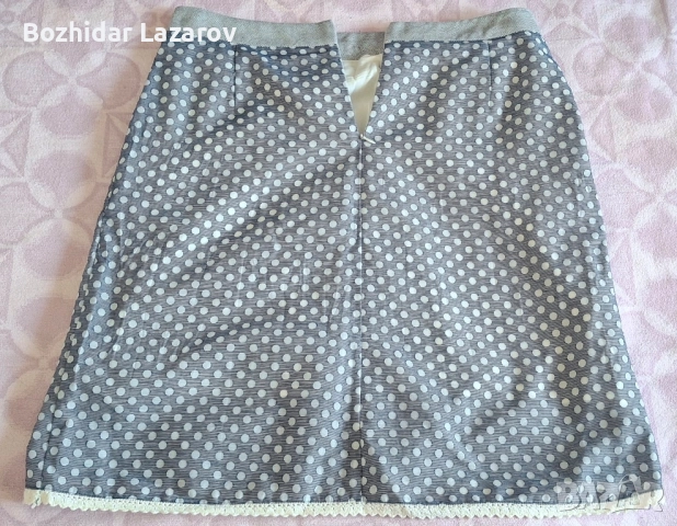 Дамска пола в перфектно състояние! като нова!!