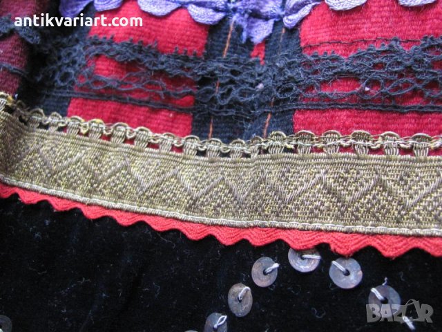 19 век Фолк Арт Вълнен Детски Костюм, снимка 4 - Антикварни и старинни предмети - 26775808