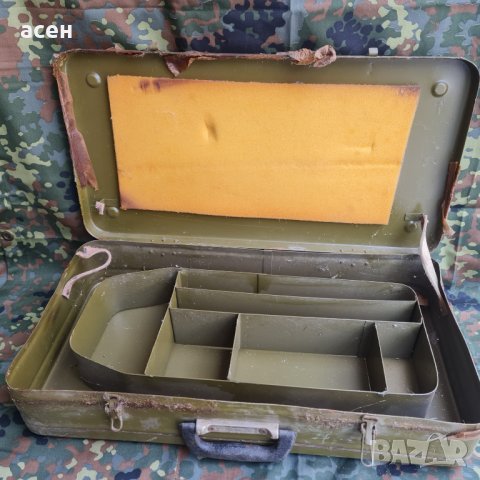 куфар метален, снимка 1 - Колекции - 37053260