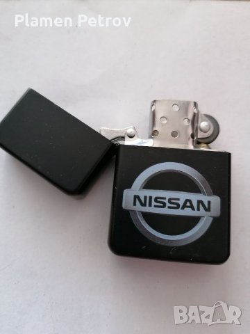 Запалка NISSAN , снимка 1 - Антикварни и старинни предмети - 33037372