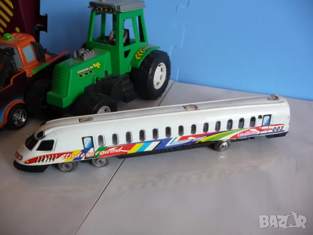 3 играчки за 2лв. трактор влк стрела пикап Матю от Колите за малчуганите, снимка 7 - Коли, камиони, мотори, писти - 50848128