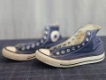 Converse класика – 39.5, запазени, готови за нови приключения, снимка 1