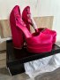 Цикламени обувки на ток и платформа, снимка 1 - Дамски обувки на ток - 43647377