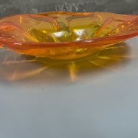 Фруктиера от цветно стъкло Мурано, снимка 1 - Декорация за дома - 43764202