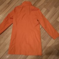 Страхотен модерен оранжев цвят намалям на 9лв , снимка 2 - Якета - 32281217