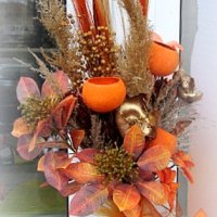 Керамична ваза с екзотични  цветя, снимка 3 - Декорация за дома - 44128512