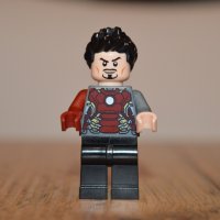 Много Рядка LEGO Tony Stark Iron Man Оригинална минифигура на Тони Старк от комплект Lego 76210, снимка 3 - Конструктори - 43883089