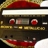Sony Metallic аудиокасета с Елтън Джон. , снимка 6 - Аудио касети - 43949769