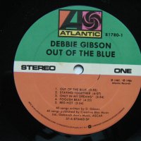 Debbie Gibson - Out Of The Blue, Atlantic ‎– 81780-1,Club Edition - Аудиофилска преса !!!, снимка 3 - Грамофонни плочи - 35460522