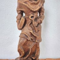 Скулптура дърворезба, снимка 1 - Декорация за дома - 43846913