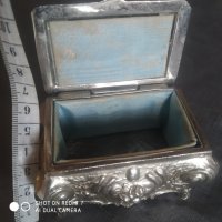 барокова кутийка за бижута, снимка 3 - Антикварни и старинни предмети - 37059883