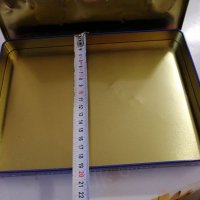 Метална кутия от шоколади с американски президенти, снимка 4 - Колекции - 34643528