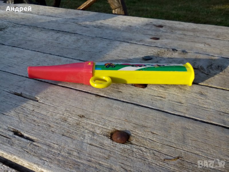 Стара играчка,свирка, снимка 1