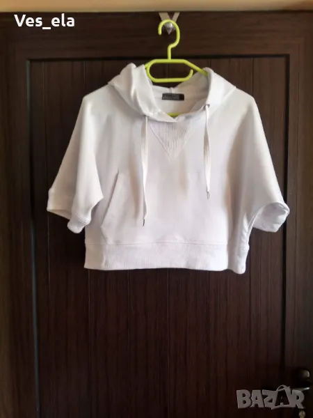 късо бяло горнище ONLY с качулка, снимка 1