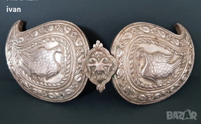 Купувам възрожденски пафти, стари накити, броеници и монети. Идвам на оглед и плащам моментално, най, снимка 1