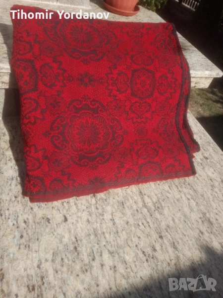 Вълнени покривала за легла., снимка 1