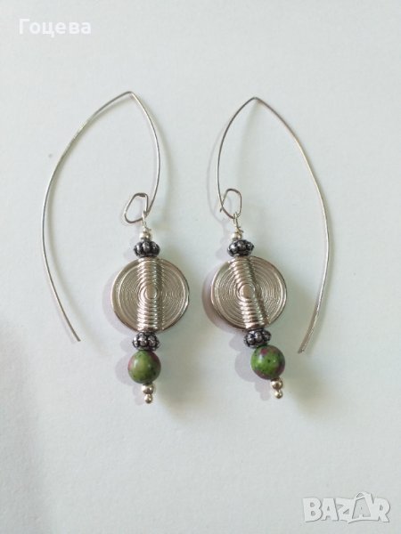 Красиви Бохо Шик обеци с камък Цоизит с Рубин и орнаменти в цвят Сребро , снимка 1