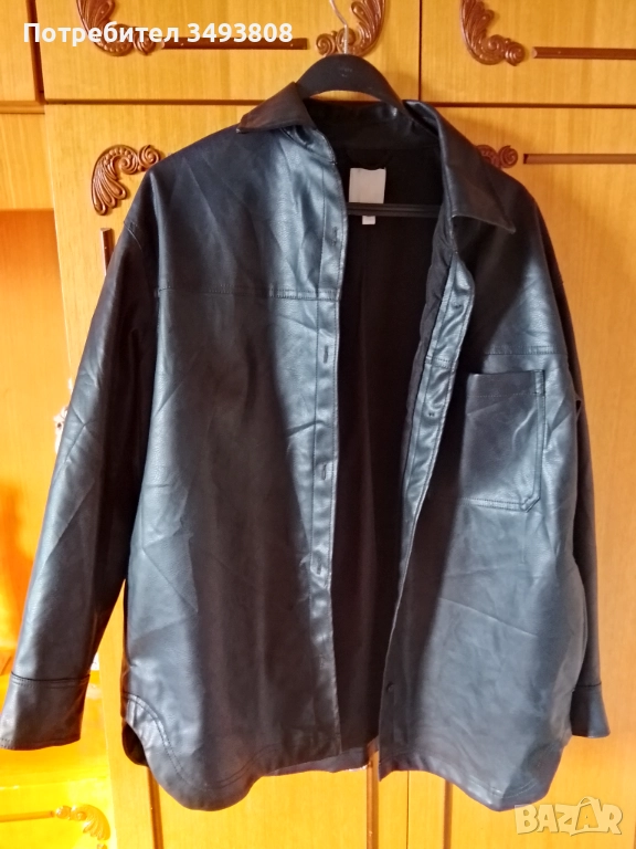 Хубаво дамско черно яке от изкуствена кожа , снимка 1