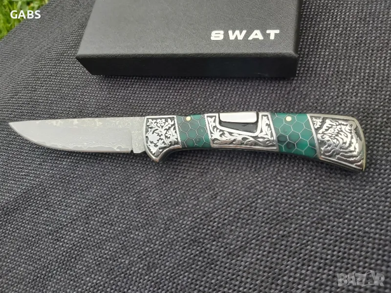 Сгъваем фосфоресциращ нож,дамаска стомана с гравирана дръжка SWAT, снимка 1