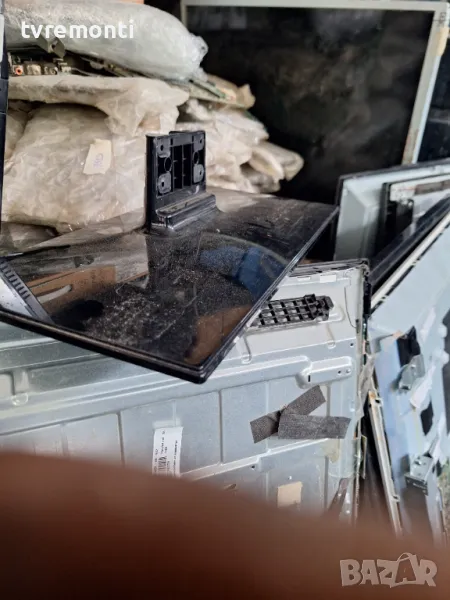 оригинална стойка за телевизор NEO модел LED-32300, снимка 1