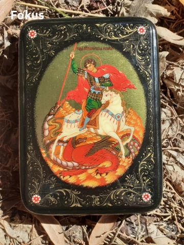 Уникална руска лакова кутия - табакера Федоскино печат