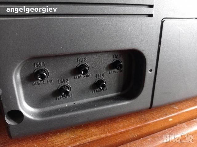 Радиокасетофон Grundig RR400 G.DD 56 , снимка 8 - Радиокасетофони, транзистори - 52672153