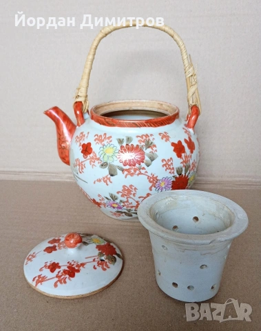 порцеланов чайник, снимка 3 - Антикварни и старинни предмети - 53334793