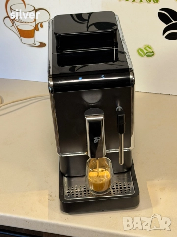 Кафемашина кафе автомат TCHİBO с гаранция, снимка 3 - Кафемашини - 52941925