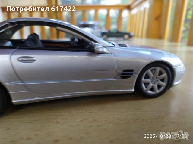 1:18 Метален модел на Mercedes-Benz SL , R230, Minichamps, снимка 11 - Колекции - 52166835