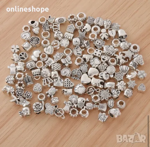 70 броя ТАЛИСМАНИ подходящи за гривни - ЦЕНАТА Е ЗА ВСИЧКИ, снимка 6 - Други - 49193704