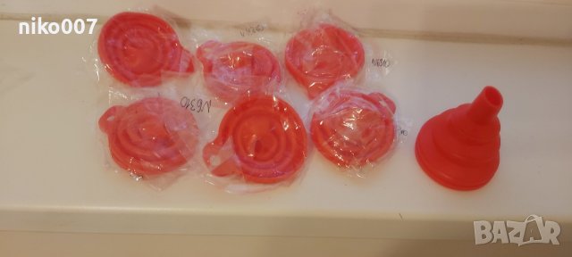 Универсална сгъваема фуния за автомобил-кола-джип-бус-ван и др., снимка 7 - Аксесоари и консумативи - 37598483