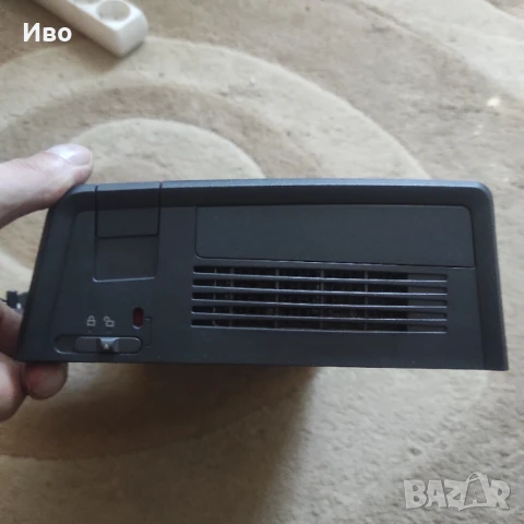 Dell docking PD01X, снимка 7 - Захранвания и кутии - 51309151