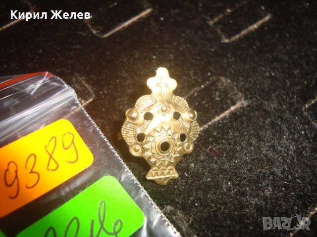 РЯДКА СТАРИННА ПОЗЛАТЕНА КОКАРДА ЗНАЧКА с КРЪСТЧЕ МНОГО ИНТЕРЕСНА ОРНАМЕНТИРАНА 19389, снимка 4 - Колекции - 32241411