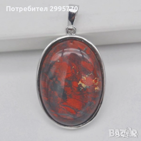 Колие с циркониев камък