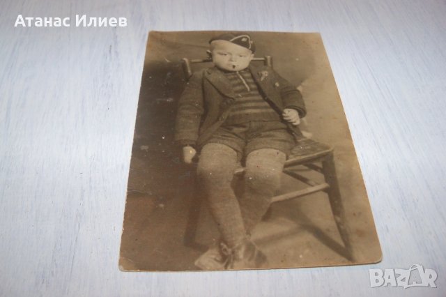 Стара снимка-картичка дете с цигара, снимка 4 - Други ценни предмети - 37199549