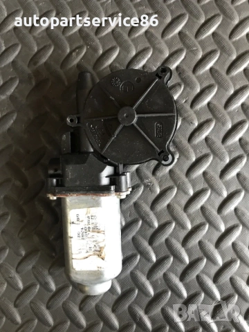 Мотор за прозорец на задна лява врата за Jeep Cherokee (2002-2008) 400613, снимка 2 - Части - 53570946