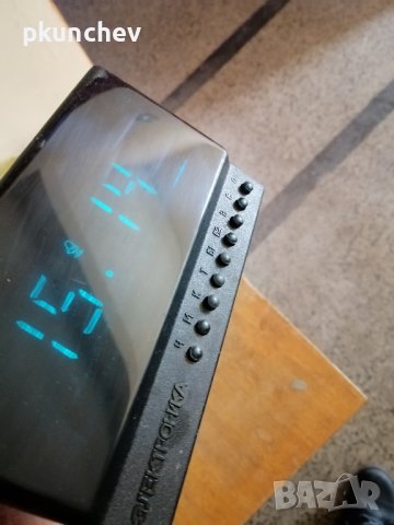 Будилник Электроника

от СССР , снимка 4 - Антикварни и старинни предмети - 43802945