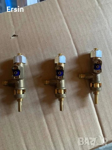 Кран за газов котлон Dometic Cramer (Чисто нови) , снимка 1