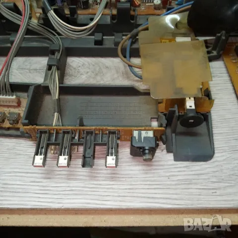 Части от телевизор SONY, снимка 3 - Части и Платки - 47655094