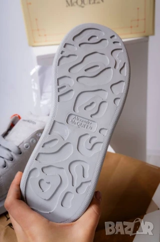 мъжки маратонки Alexander Mcqueen , снимка 5 - Маратонки - 51173925