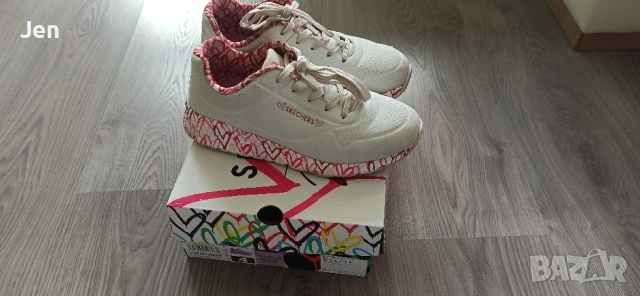 Запазени маратонки Skechers, 36 ном., снимка 4 - Детски маратонки - 52348741