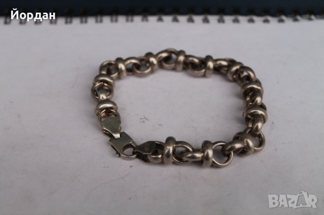 Сребърна гривна