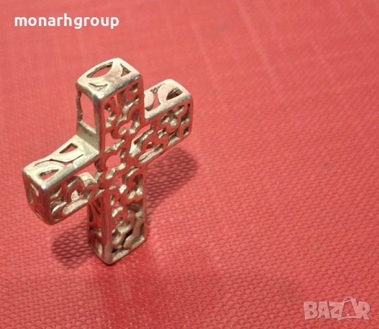 Сребърен кръст, снимка 4 - Колиета, медальони, синджири - 51043390