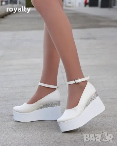 Обувки на платформа