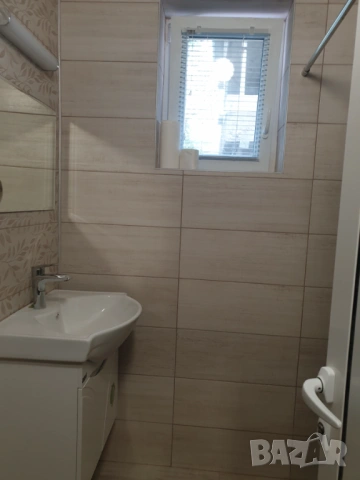 НАПЪЛНО ОБЗАВЕДЕН АПАРТАМЕНТ ПОД НАЕМ , снимка 6 - Апартаменти - 53031001