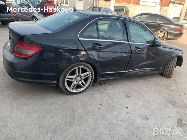 Mercedes-Benz C220CDI , снимка 5 - Автомобили и джипове - 37532163
