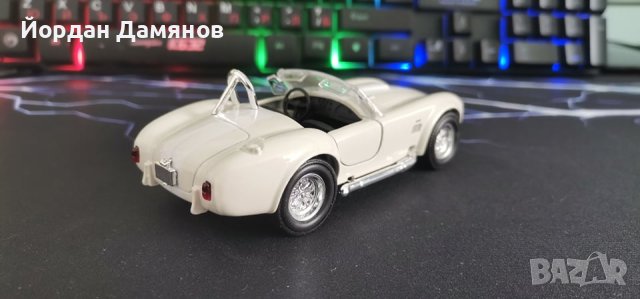 Шелби Кобра 427 в мащаб 1:34 , снимка 3 - Колекции - 43892624
